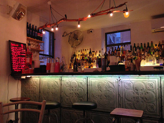 Rebelot bar