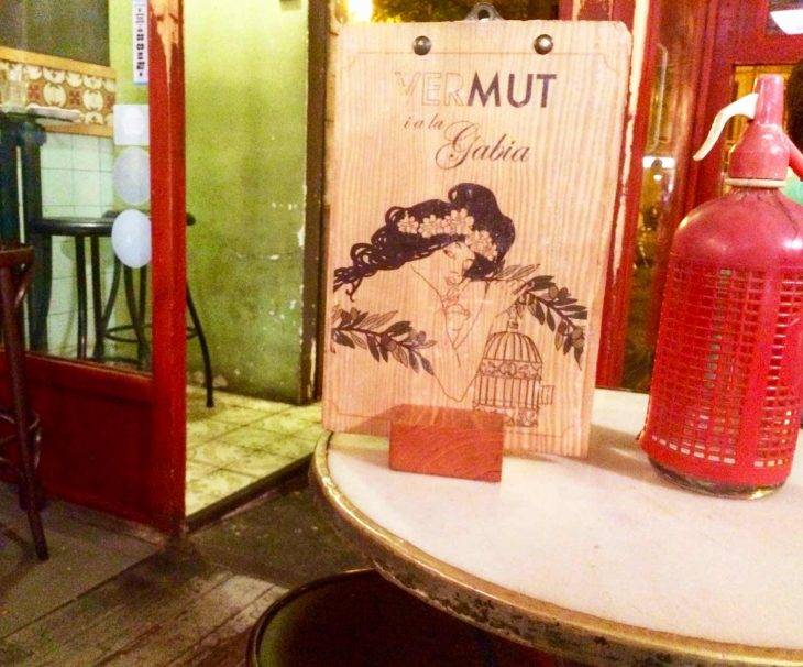 Vermut i a la gàbia interno